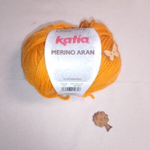 Lana Katia Merino Aran - 100g - Varios Colores color 77 mostaza oscuro