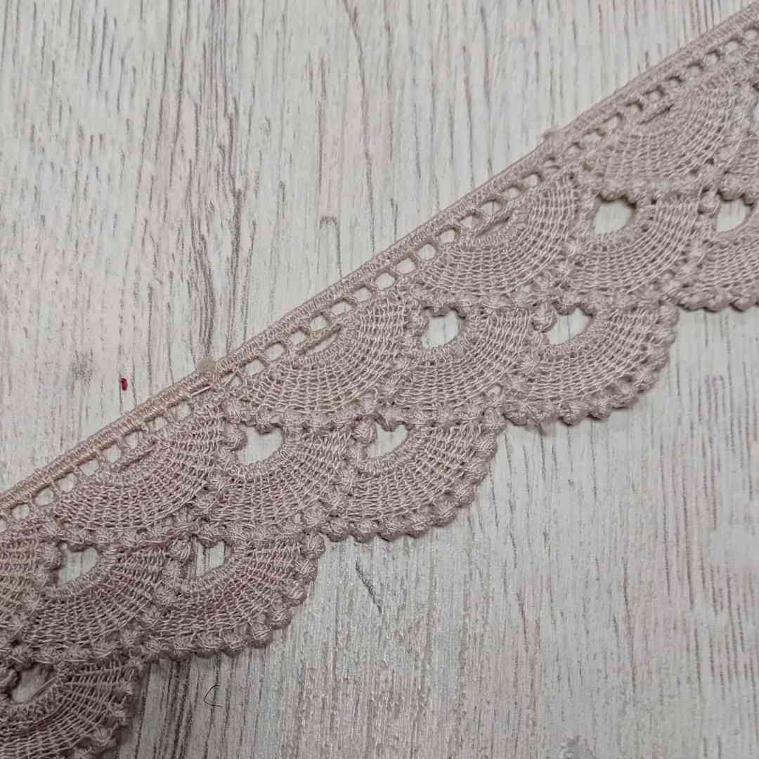 Puntilla de Encaje de Bolillo con Ondas (Color Beige Arena) Ancho 3cm