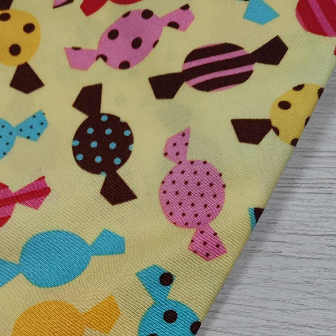 Tela de Algodón Americano "Sweet Candy" - Estampado Caramelos Ancho 110cm