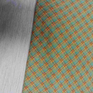 Tela Japonesa de Algodón Premium - Entramado Geométrico Naranja y Turquesa (Ancho 1,10m)