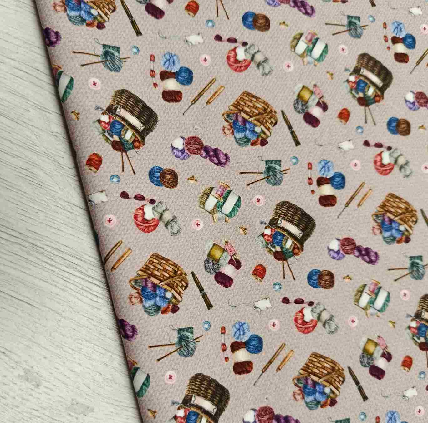 Tela de Algodón Estampado Costura y Labores - Ancho 1,40m