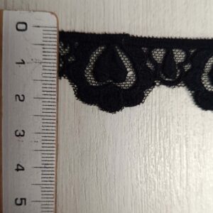 Puntilla de Encaje Negro con Ondas Caladas - 2,5 cm