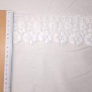 Puntilla de Guipur Floral 7 cm - Color Blanco